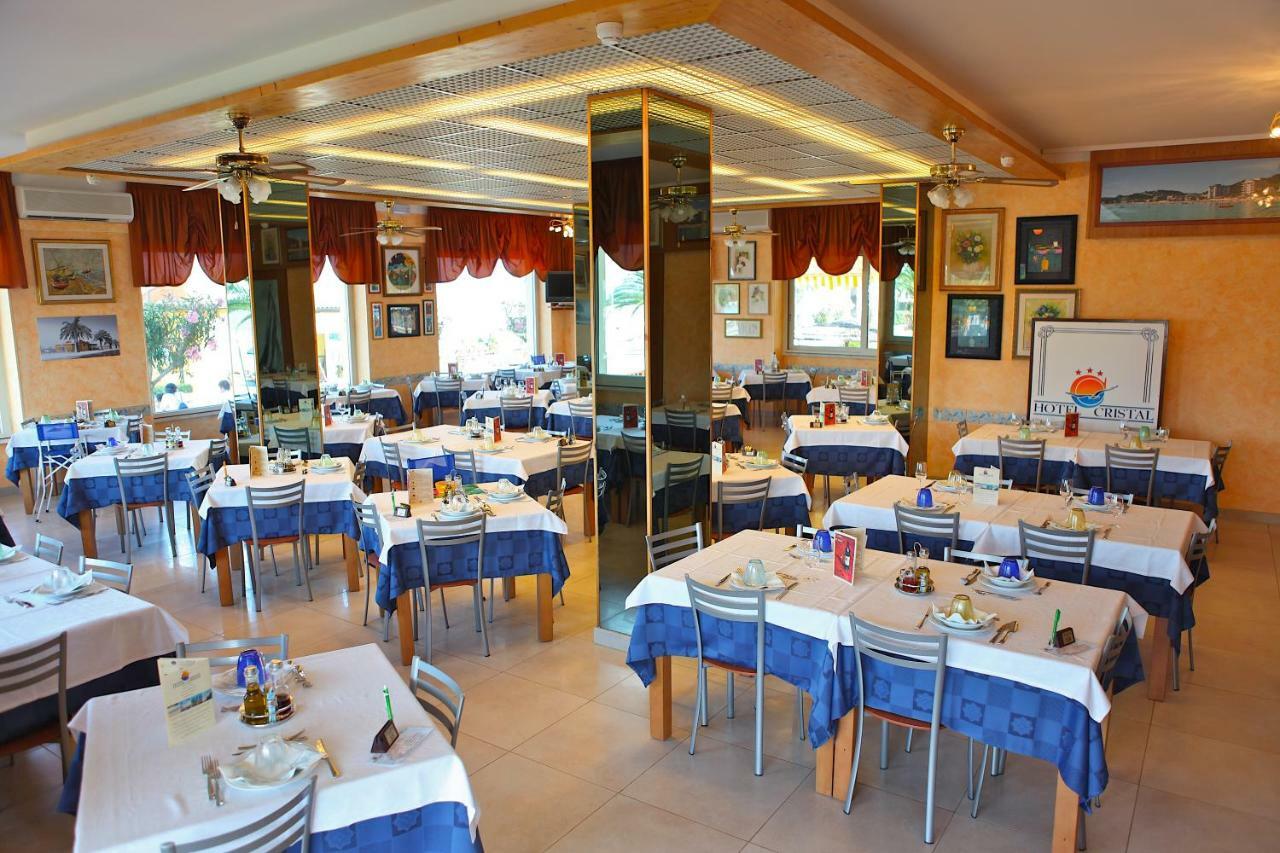Hotel Cristal Купра-Мариттима Экстерьер фото
